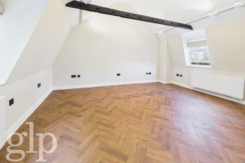 undefined, Store Street, Bloomsbury, WC1E