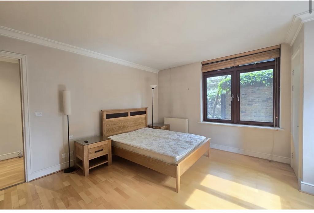 Apartment in London - View 3
