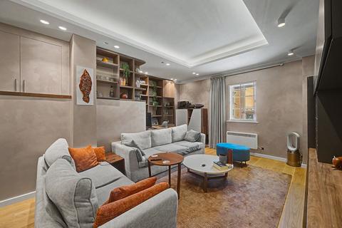 2 bedroom flat for sale, Belvedere Road, Waterloo, London, SE1