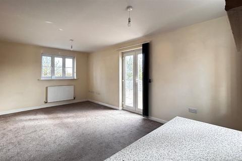 2 bedroom ground floor flat for sale, Argosy Way, NEWPORT