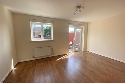 4 bedroom townhouse for sale, Lawnhurst Avenue, Wythenshawe