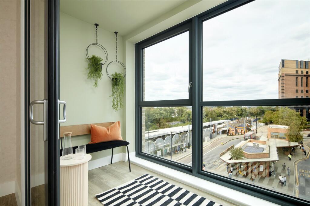 Apartment in Croydon - View 5