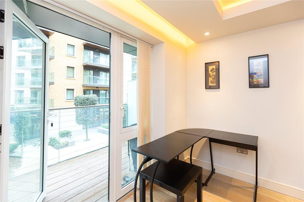 House in London - View 5