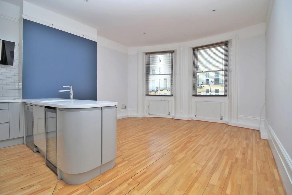 Apartment in Hove - View 3