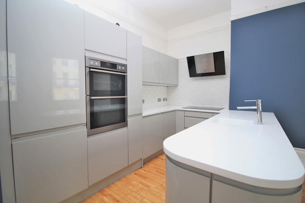 Apartment in Hove - View 5