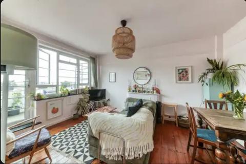 1 bedroom flat for sale, Brixton Hill, London SW2