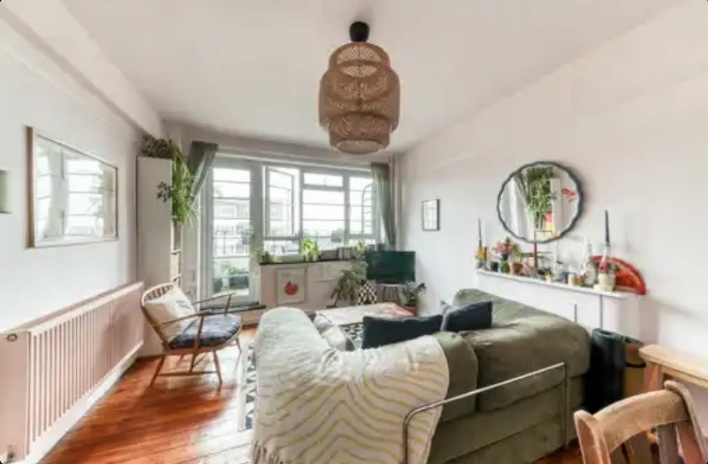 Apartment in London - View 2