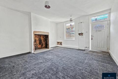 2 bedroom end of terrace house for sale, Pearl Street, Batley