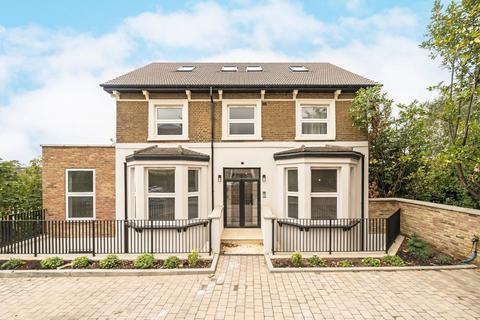 1 bedroom flat to rent, Anerley Hill, London SE19