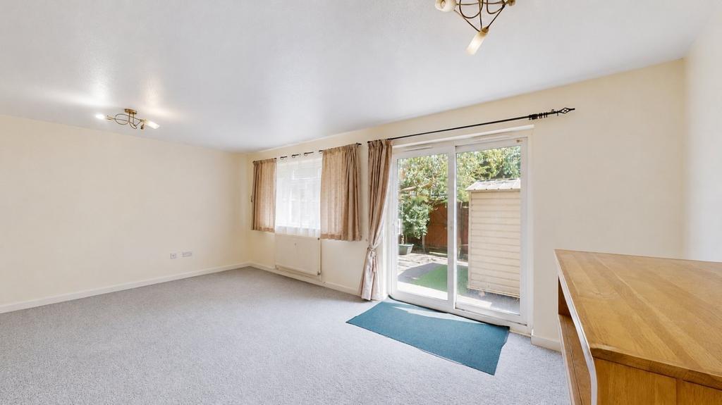 Apartment in London - View 3