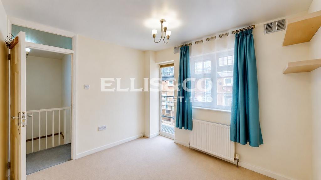 Apartment in London - View 4