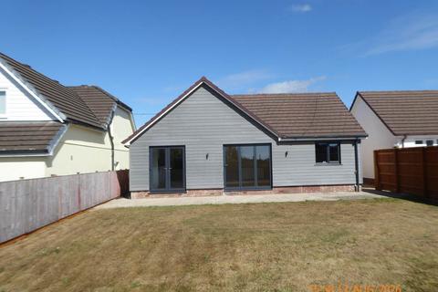 2 bedroom detached bungalow to rent, Porthyrhyd, ,