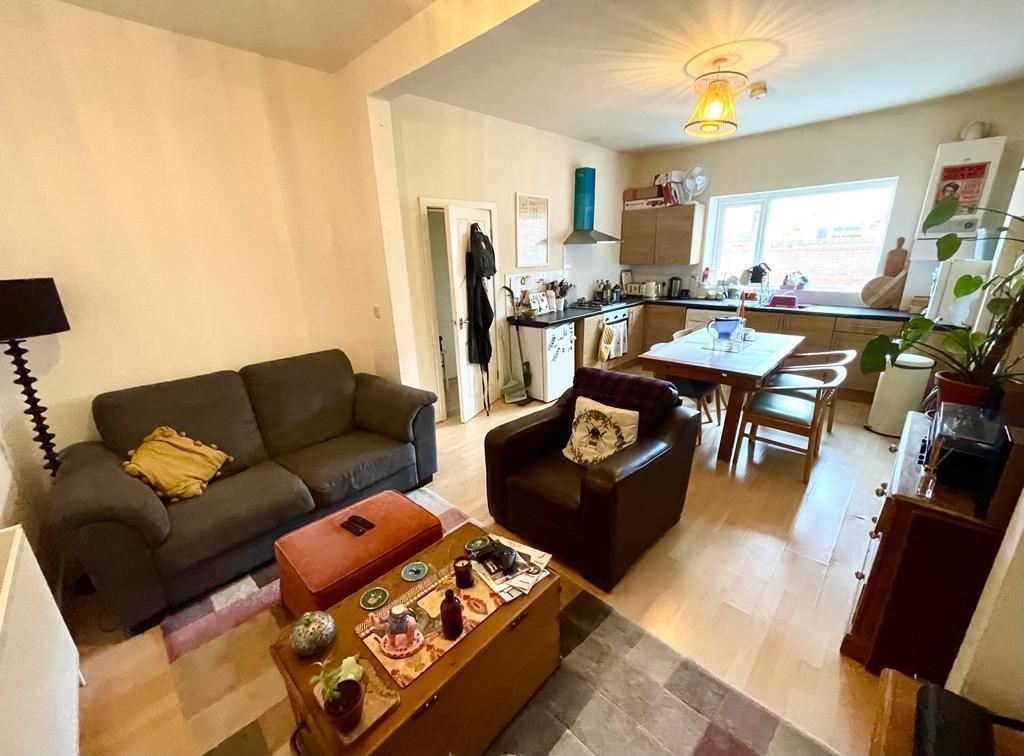 Apartment in Manchester - View 3