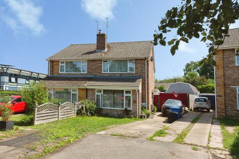 4 bedroom semi-detached house for sale, Oakwood, Fleet, GU52