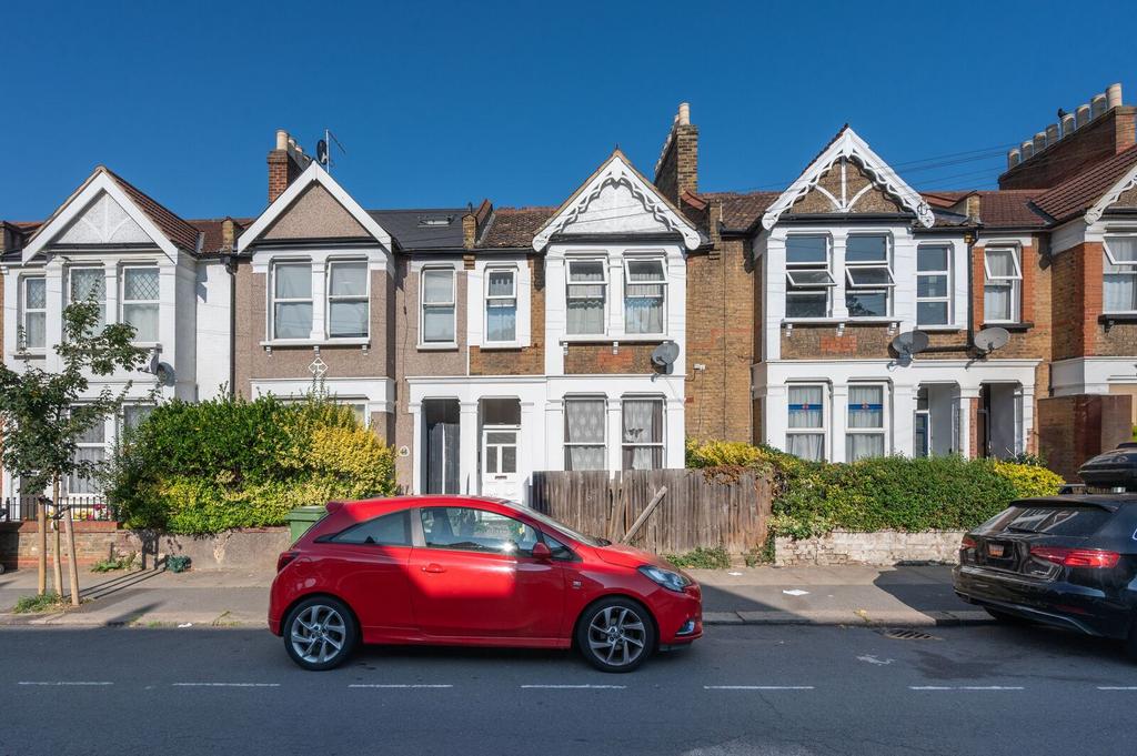 Apartment in London - View 2