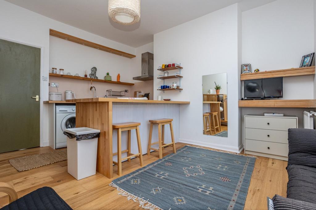 Apartment in Thanet, Cliftonville West, Cliftonville - View 3