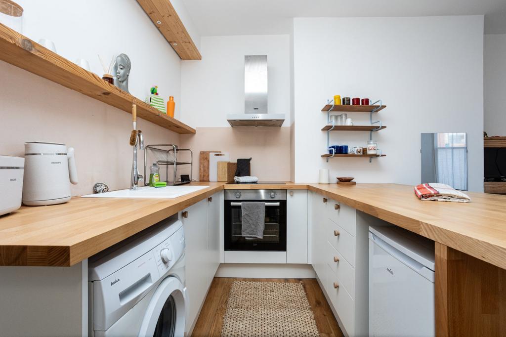 Apartment in Thanet, Cliftonville West, Cliftonville - More
