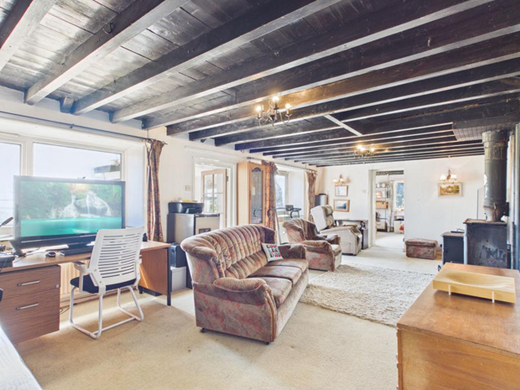Llandyfaelog, Kidwelly - More