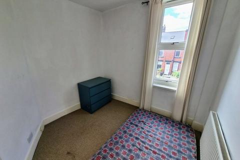 3 bedroom terraced house for sale, Sowood Street, Leeds