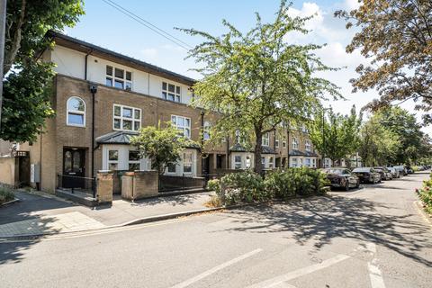 4 bedroom terraced house for sale, Durham Road, London