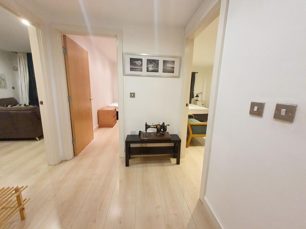 Apartment in Liverpool - View 4