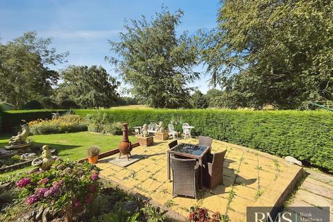 3 bedroom bungalow for sale, Sherwood Place, Newcastle Upon Tyne NE3