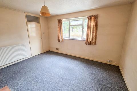 3 bedroom semi-detached house for sale, Hawthorne Avenue, Hengoed CF82
