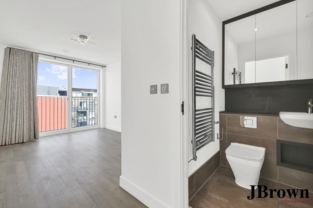 Apartment in London - More