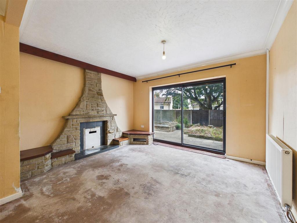 House in Dronfield - View 4