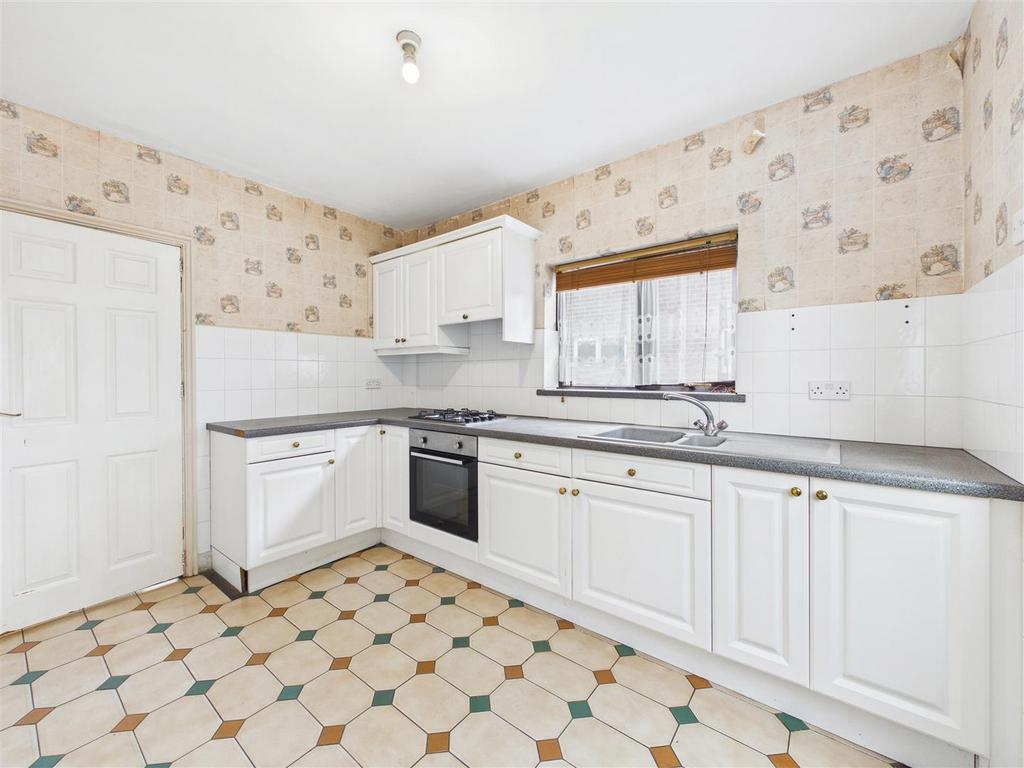 House in Dronfield - More
