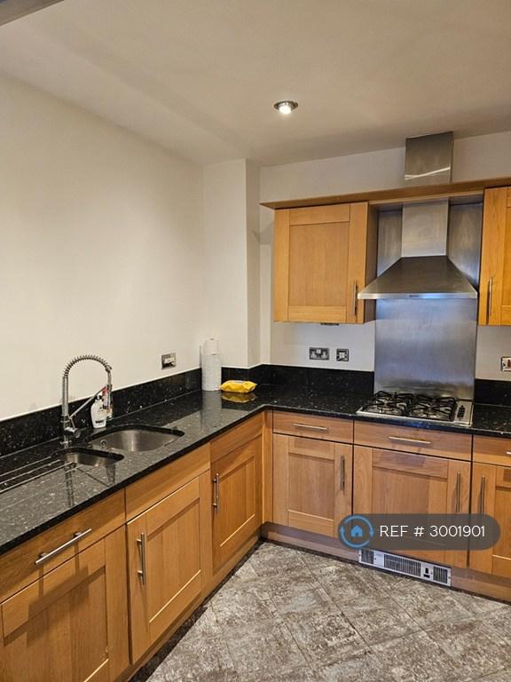Apartment in London - View 3