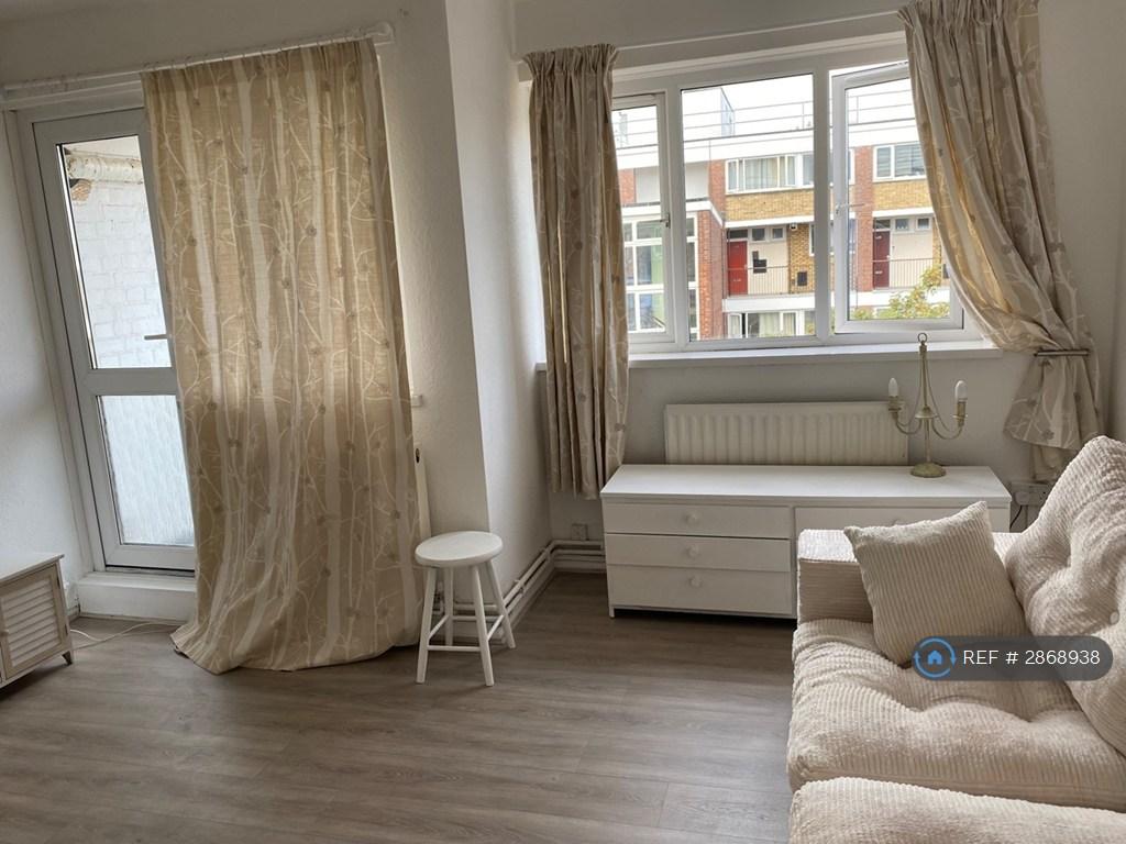 Apartment in London - View 2