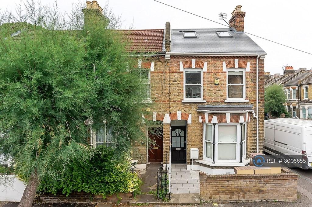 House in London - View 2