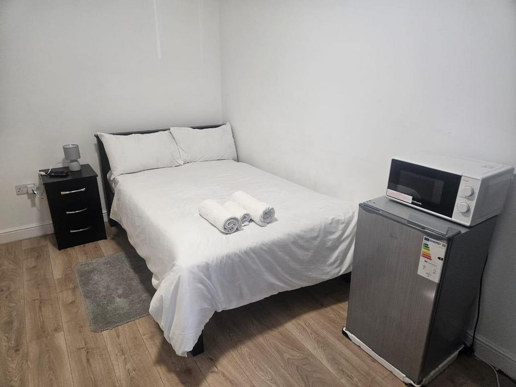 Apartment in Nottingham - View 3
