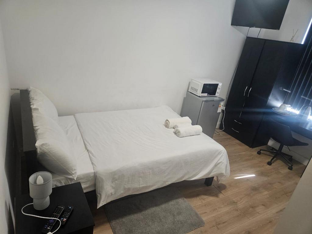 Apartment in Nottingham - View 4