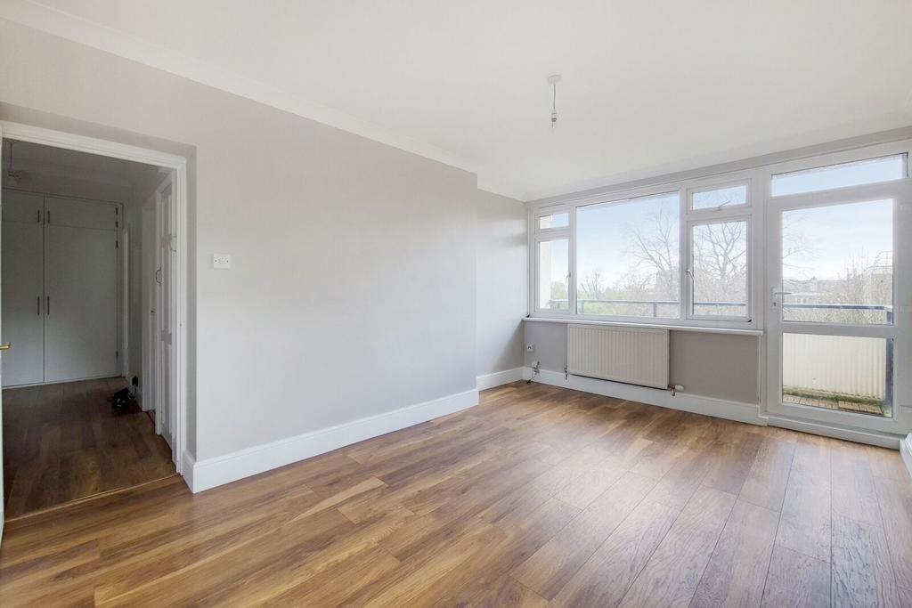 Apartment in London - View 5
