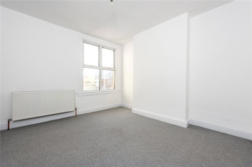 House in London - View 3