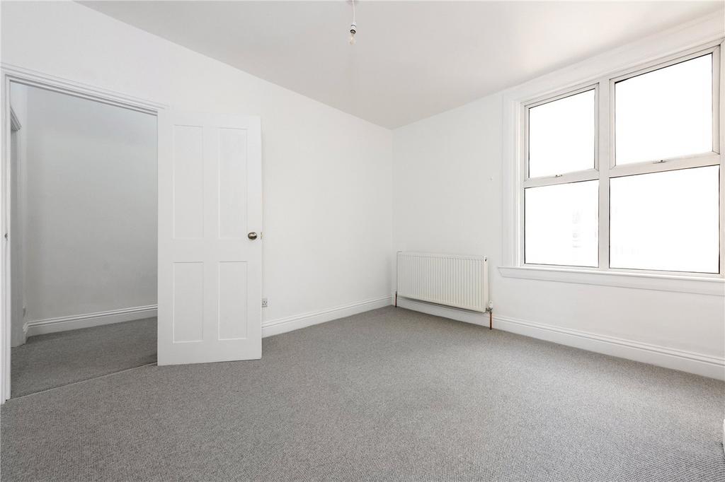 House in London - View 4