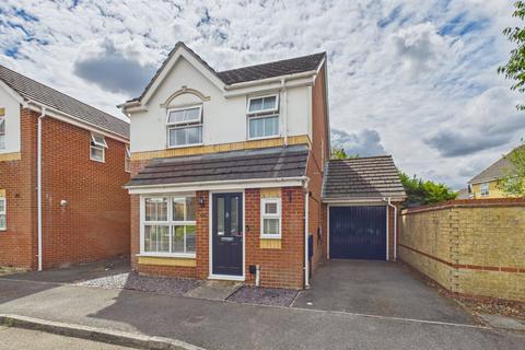 Richmond Close, Farnborough, Hampshire, GU14