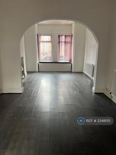3 bedroom terraced house to rent, Hartington Road, Bolton, BL1