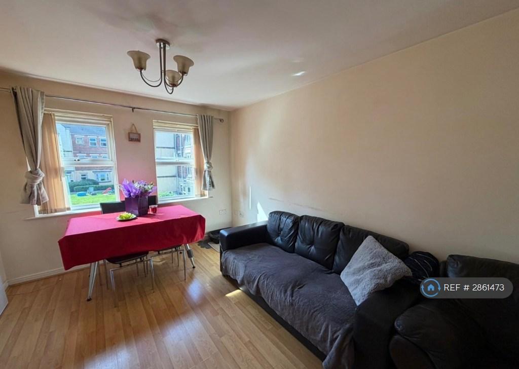 Apartment in Leeds - More