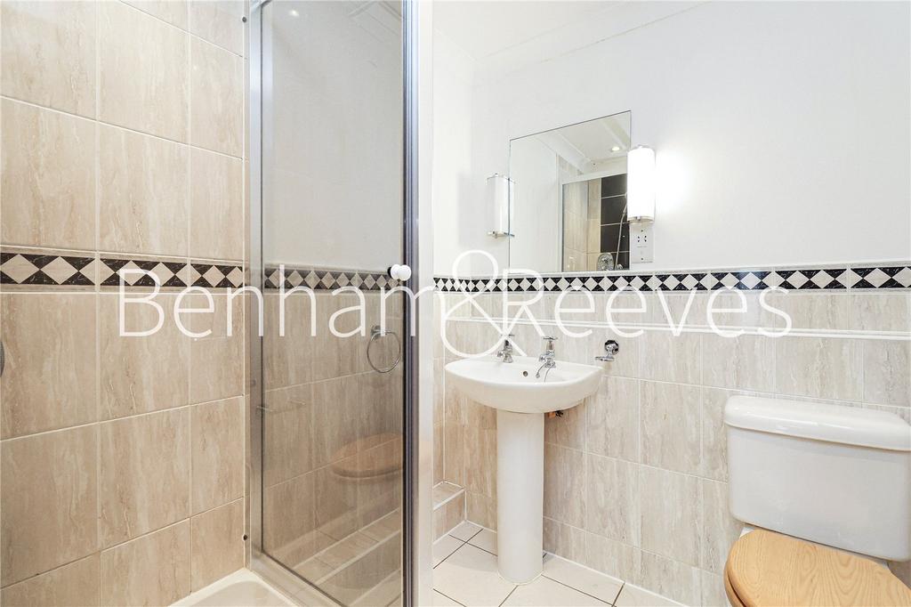Apartment in London - More