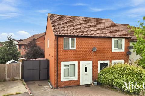 2 bedroom semi-detached house for sale, Devereux Road, Grays