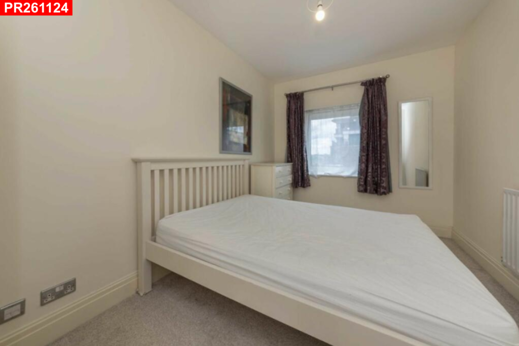 Apartment in London, Kensington - View 5