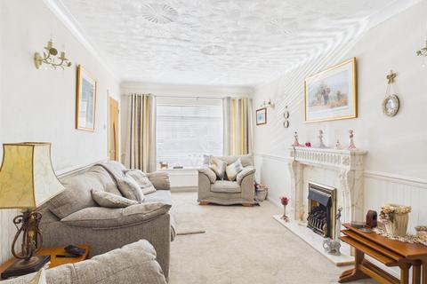 4 bedroom detached house for sale, Queens Avenue, Porthcawl CF36