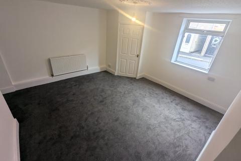 2 bedroom terraced house to rent, 4 Mill Street, Willington DL15