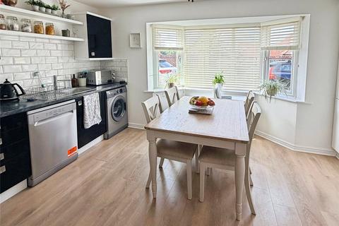 4 bedroom semi-detached house for sale, Mallard Chase, Doncaster DN7