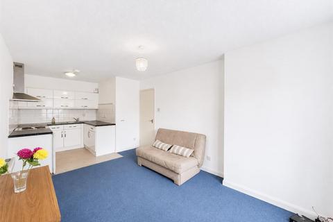 1 bedroom apartment for sale, 263 Staines Road, Hounslow TW3