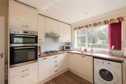 3 bedroom detached house for sale, Wishing Tree Road, St. Leonards-On-Sea