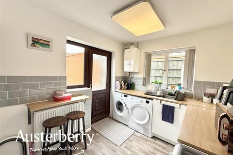 2 bedroom semi-detached bungalow for sale, Heath Grove, Stoke-On-Trent ST3